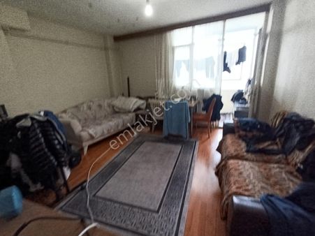 Loft'tan Caddeye Cepheli 2+1 90m2 Uygun Fiyatlı Daire