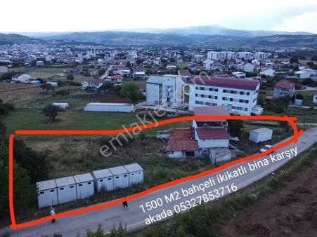 Satılık Susurluk Karşıyaka'da Caddeye Cebe 1500 Metrekare Arsa İçerisinde İki Katlı Bina