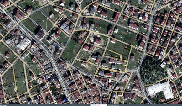 Atahandan Arnavutköyde Merkeze Yakın İmarlı İfrazlı Güzel Konumda Tek Tapu Arsa