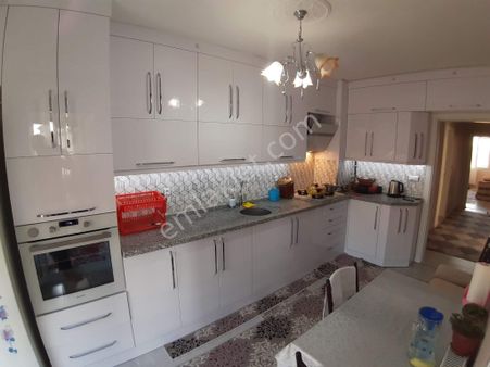 Uşak Fatih Mahallesinde 115 M2 Satılık Daire