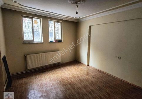 Bursa Yıldırım Emirsultan Mhde Kiralık 3+1 Giriş Katı Daire