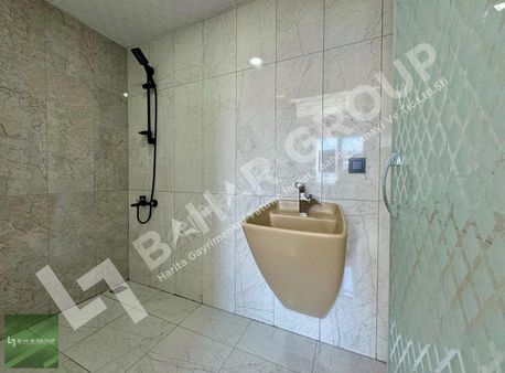 4+1 Meskenli Muhtelif Kat Cephe Sıfır Lüks Daireler