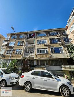 Feneryolu Marmaray'a Yakın Satılık 2+1 Daire