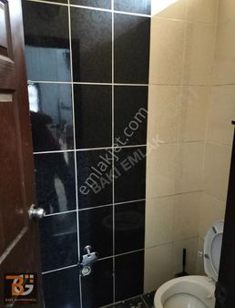 Topçu Mah.de En İşlek Cadde Üzeri 70m2 Kiracılı Satılık Dükkan