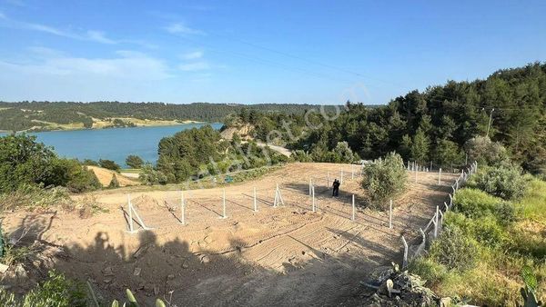 Adana'da Eğlence Köyünde 267m2 Göl Manzaralı Satılık Hobi Bahçemiz