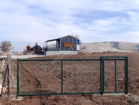 Satılık Süper Konumda 5206.metre Kare İçerisinde Tek Katlı Sıfır Kontaynır Evi Olan Hobi Bahçesi