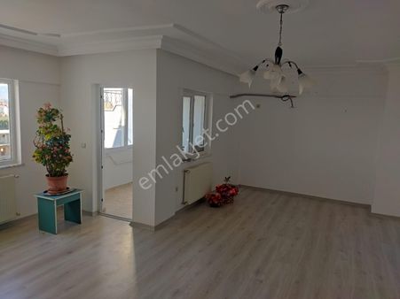 Dalaman Karaçalı'da Site İçinde Kapalı Mutfak 3+1 Satılık Daire