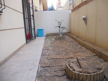 Bahçelievler Soğan Mah. Çavuşpaşa Cad.yakın 2+1 80 M2 Masrafsız Bahçe Takı