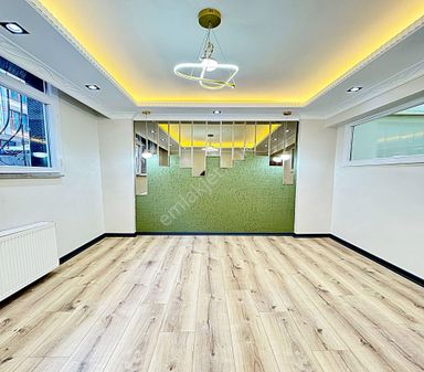 Kelepir!! Acil Satılık İçi Full Yapılı 2+1 Bahçe Katı