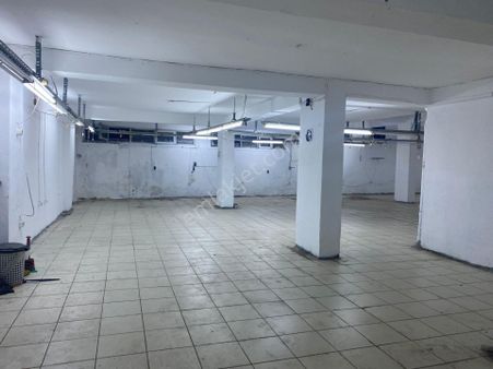 Avrupa Emlak Tan Esenler Davut Paşa Mah 300m² Kiralık Yarım Bodrum Dükkan,konfeksiyon Atölye,imalat