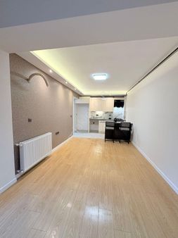 Nergiz Faik Muhuttin Adam Okuluna Yakın Sıfır Daireler