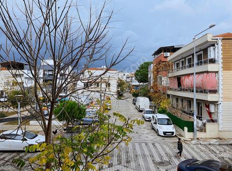 Menderes Kasım Paşa Mahallesin'de Satılık 3+1