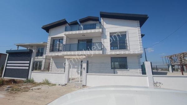 Sarıcam Bayramhacılıda Mah. Süper Lüks 3. Katlı 5+1 Villa Göl Manzaralı Satlık Villa