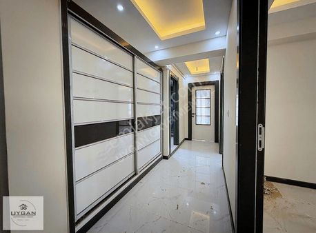 Uygan'dan Torbalı Mah. 2+1 105m² Ara Kat Havuzlu Site Lüx Daire