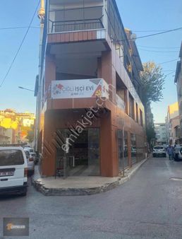 Çiğli Küçük Çiğlide 120 M2 Kiralık Köşe Dükkan