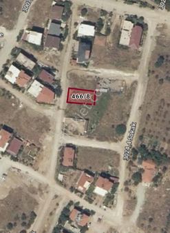 Denizli Şemikler'de 366m2 Bodrum +2 Kat Ruhsatlı Konut Arsası Satılık