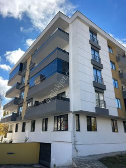 Satılık 2 Yıllık Lüx Geniş Daire