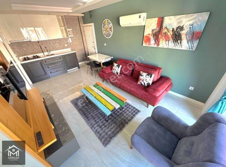 Prestijli Site'de Satılık Muhteşem 2+1 Daire!!