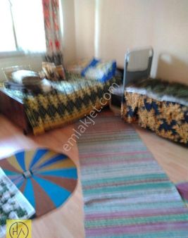 Hilal Akın Emlak’tan Zafer Mahallesi’nde Satılık 3+1 Müstakil Ev