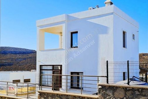 Bodrum Bağlada Satılık Tam Müstakil 4+1 Villa