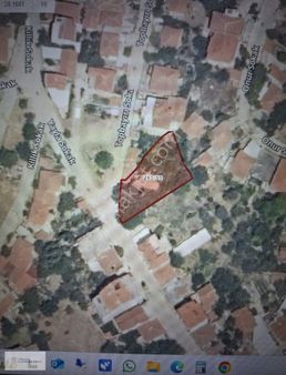 Yüksel Gayrimenkul'den Burhaniye Mahallesinde 534 M2 Arsa