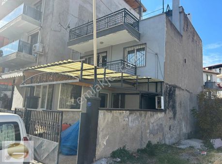 Bornova Atatürk Mahallesinde Yatırımlık Kiracılı Bina!