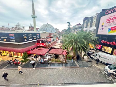 Lider Gayrimenkul'den Bulvar Avm'ye Cephe Devren Satılık Güzellik Merkezi