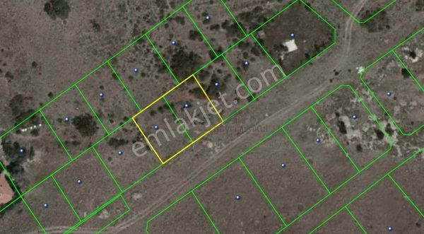 Güvenay - Çorum Gülabibey Kapaklı 3 Kat İmarlı 640 M² Satılık Arsa