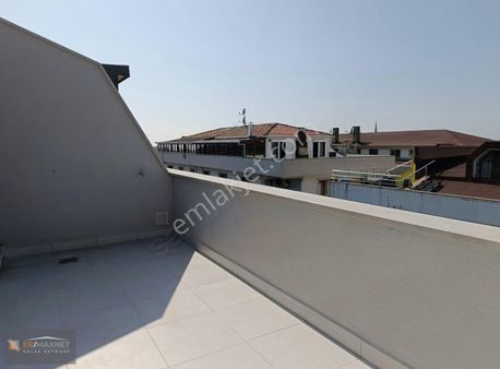 Altıntepe De Deniz Manzaralı 4+1 Sıfır Tapu Masrafsız Dublex