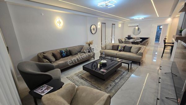 Didim Akbükte 526 M2 Arsa Üzerine Kurulu 4+1 Müstakil Satılık Villa