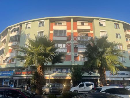 Sabri Pınarbaşı'dan Edremit Merkez'de Satılık Arakat 3+1 Daire