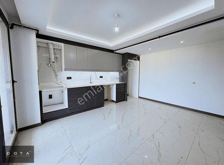 Dota Gayrimenkul'den Albayrak Yakını Önü Açık Geniş 3+1 Daire