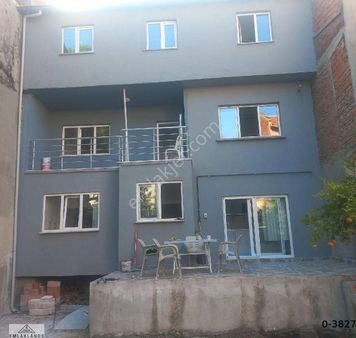 Şehrin Merkezinde Daire Fiyatına Müstakil Ev