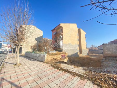 Şehitler(emirdağ)caddesinde 4 Kat İmarlı Arsa