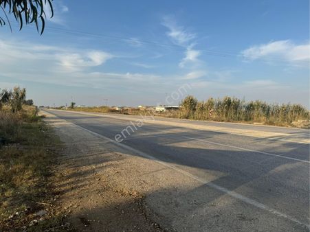 Adahan’dan Karataş Yoluna Cepheli Fabrika Arsası