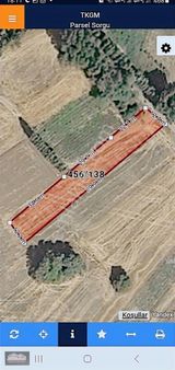 Gevreklı De Satılık Bahçe Yol Ve Su Mevcut