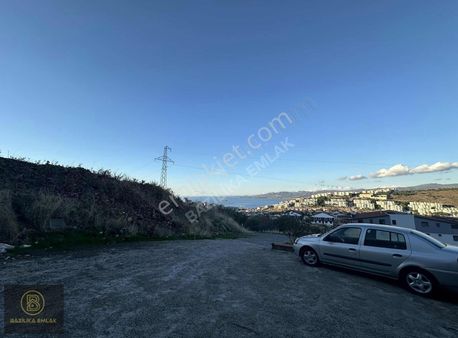 Dikili/izmir Begonya Sitesinde Satılık 4+1 Triplexs Villa