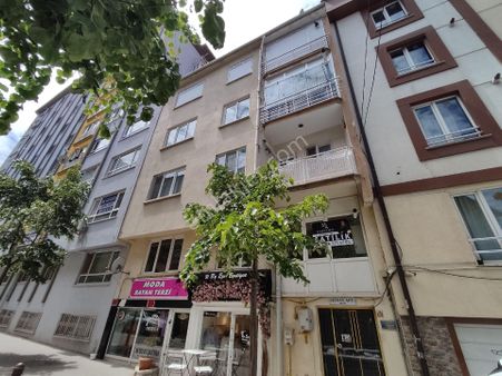 Arifiye Mahallesi'nde 3+1 Satılık Daire