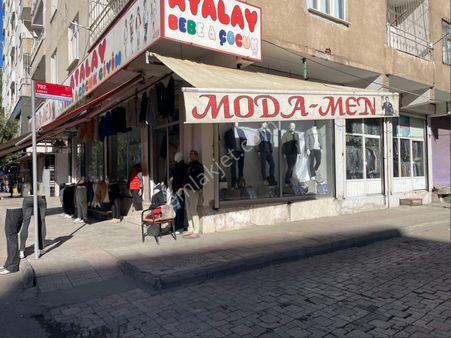 Saglık Ocagı Girişi 80 M2 İşlek Yerde Satılık Dükan