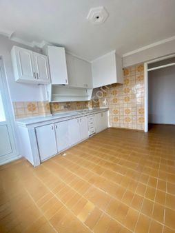 Denizli Merkez Topraklıkta 3+1 Doğalgaz Kapıda Uygun Fiyata Geniş Kullanışlı Daire