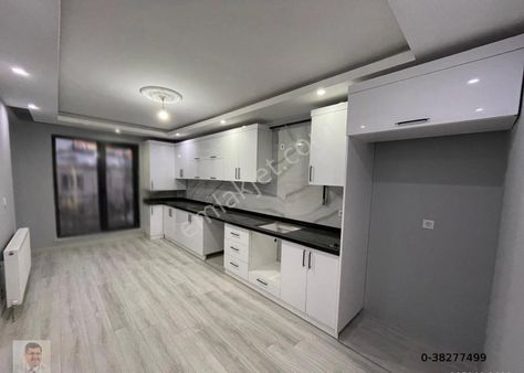 Selimbey Mahallesinde Site İçi Geniş 4+1 Lüks Daire