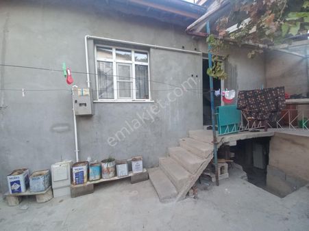 Kovanağzı Mh 300 M2 Arsada 2 Adet Konut Olan Satılık Müstakil Ev