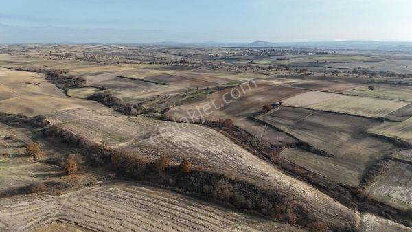 Ege Emlak'tan Hıdırköyde Satılık Tarla