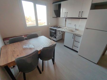 Acele Satilikseyrekte 1+1 ?köşe Daire