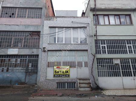 Bursa Yıldırım Vişne Tic.bölgesinde Satılık Üçkatlı 108m2 Dükkan