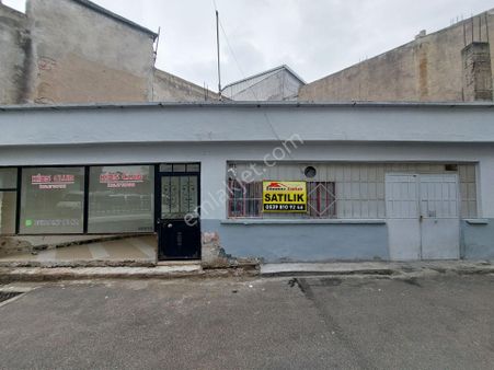 Yıldırım Vişne Tic,merkezinde Satılık Otuz Metre Cepheli 440m2 İşyeri