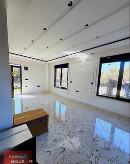 Çanakkale Ayvacık Küçükkuyu Mıhlı Mahallesinde Bahçeli 3+1 Villa