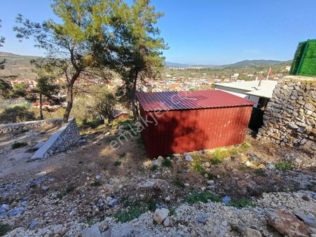 Kirazda 300 M2 Tapulu Konteyner Bahçe