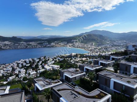 Gündoğan Site İçinde Tam Müstakil Full Koy Manzaralı 4+1 Villa