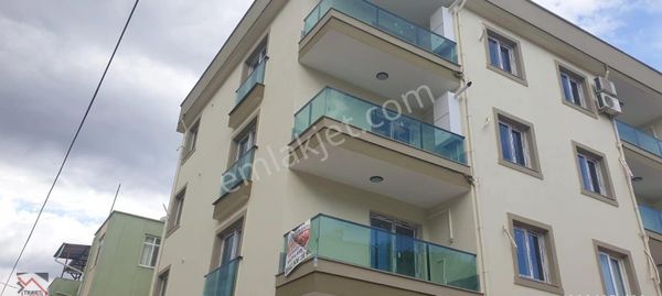 Silifke Gazi Mahallesinde Satılık 1+1 Sıfır Daire